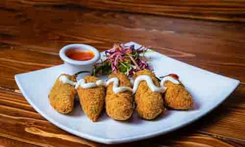 Buffet all things breaded