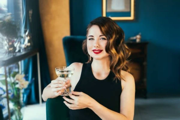 Old Hollywood Glamour Cocktail reception