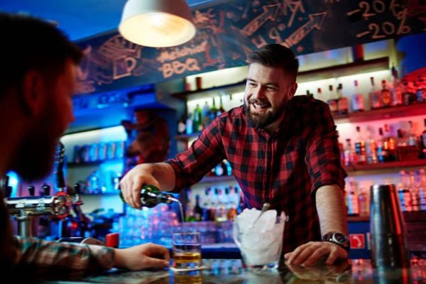 Cocktail bar professional bartendar
